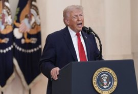 Trump demite últimos integrantes de comissão eleitoral a quatro meses das eleições nos EUA