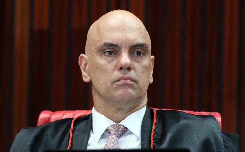 Ex-juiz pede prisão preventiva de Alexandre de Moraes no STM