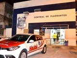 Suspeitos de roubo em posto de gasolina são agredidos por populares e presos pela polícia em Messias