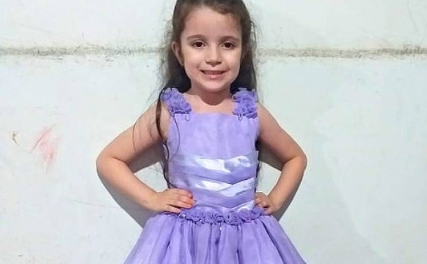 Menina de 5 anos morre durante ritual de cura que a família procurou para acabar com uma tosse persistente