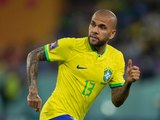 Daniel Alves tem prisão preventiva decretada pela Justiça da Espanha