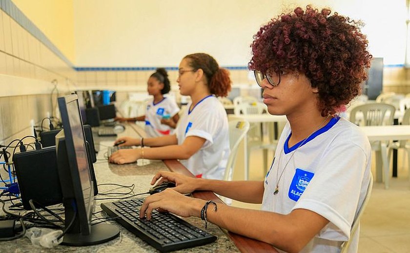 Alagoas alcança mais de 98 mil inscrições no Enem 2023