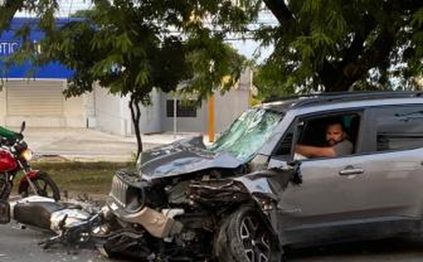 Justiça nega liberdade ao bancário que atropelou e matou motociclistas na Fernandes Lima