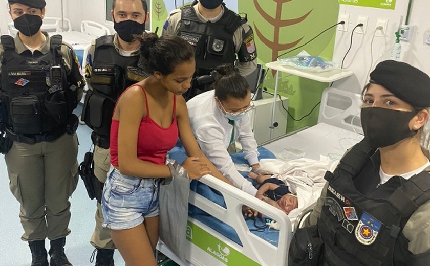 Guarnição da Patrulha Maria da Penha salva bebê engasgada em Maceió