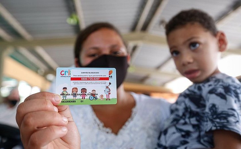 Cartão Cria alcança a marca de 100 mil famílias e fortalece assistência à primeira infância em Alagoas