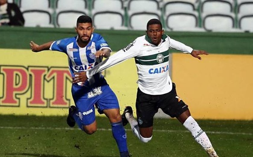 CSA joga neste sábado (14), contra o Coritiba, tentando romper retrospecto negativo que perdura há mais de 30 anos