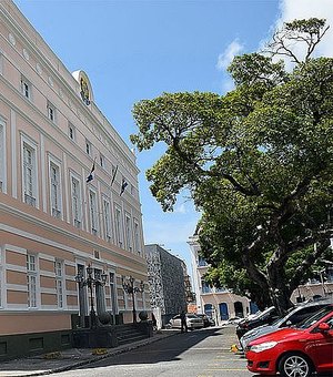 Cartão Escola 10 é aprovado na ALE e deve entrar em vigor este ano