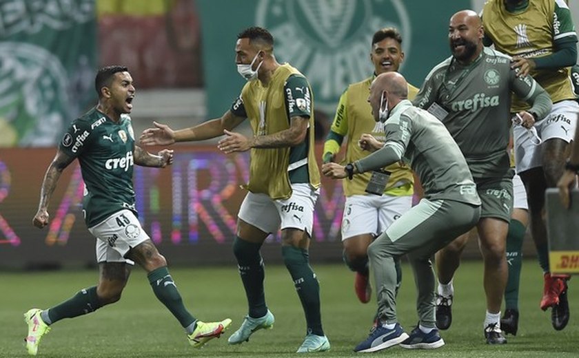 Palmeiras atropela, elimina São Paulo e avança na Libertadores