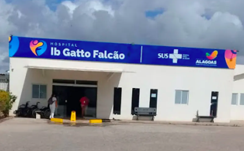 Jovens são baleados após se negarem a entregar celular durante assalto