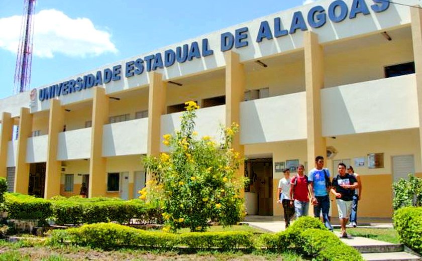 Uneal oferta mais de mil vagas para 35 cursos de graduação dos seis campi em Alagoas