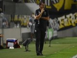 Carille lamenta eliminação do Santos, mas diz que 'amanhã é outro dia'