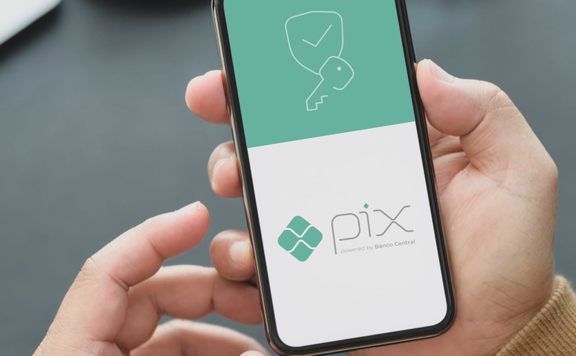 Veja dicas de especialistas em segurança bancária para evitar golpes com uso do Pix