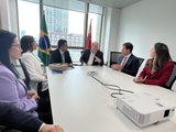 Na China, Paulo se reúne com cônsul e garante “melhor momento de Alagoas