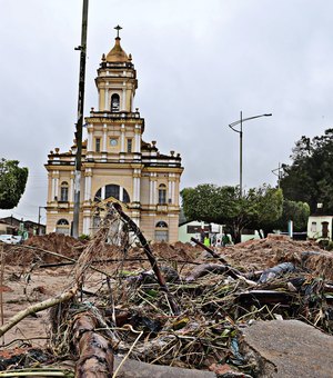 Prefeitura de São José da Laje presta assistência para moradores atingidos pela enchente