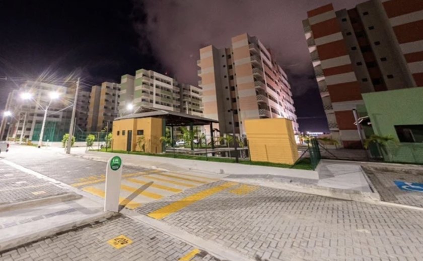 Prefeitura de Maceió lança programa 'Minha Casa é Massa' para famílias de baixa renda