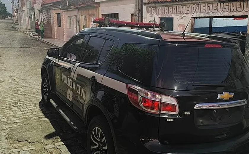 Um homem que agrediu e estuprou uma mulher foi preso em Mata Grande, AL