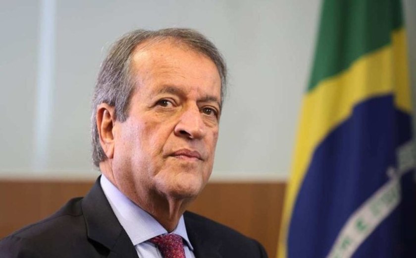 Além de arma ilegal, PF apreendeu 39 gramas de ouro com Valdemar Costa Neto