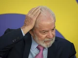 Pedido de impeachment de Lula ultrapassa 100 assinaturas na Câmara