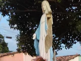 Intolerância religiosa: Imagem de Nossa Senhora das Graças é destruída por vândalos em Maceió