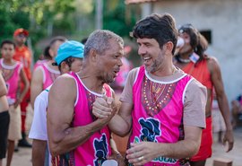 Júnior Menezes cumpre agenda intensa durante o Carnaval, prestigiando blocos e festividades em União dos Palmares