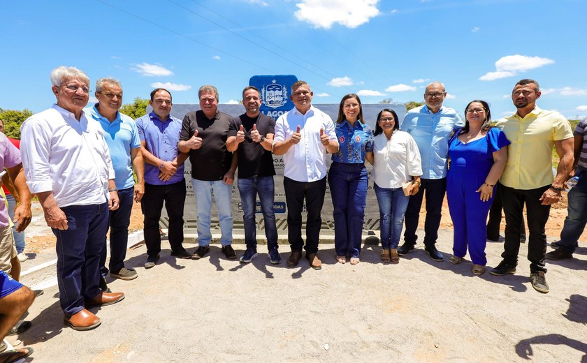 Paulo Dantas inaugura obras de infraestrutura e abastecimento em Feira Grande