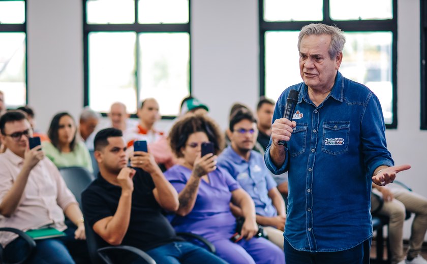 “Digam ao Tita que o lugar dele é aqui”, afirma Ronaldo Lessa ao lado de Júnior e Almir