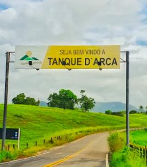 Médico em surto psiquiátrico assusta moradores ao sair armado nas ruas de Tanque D´Arca