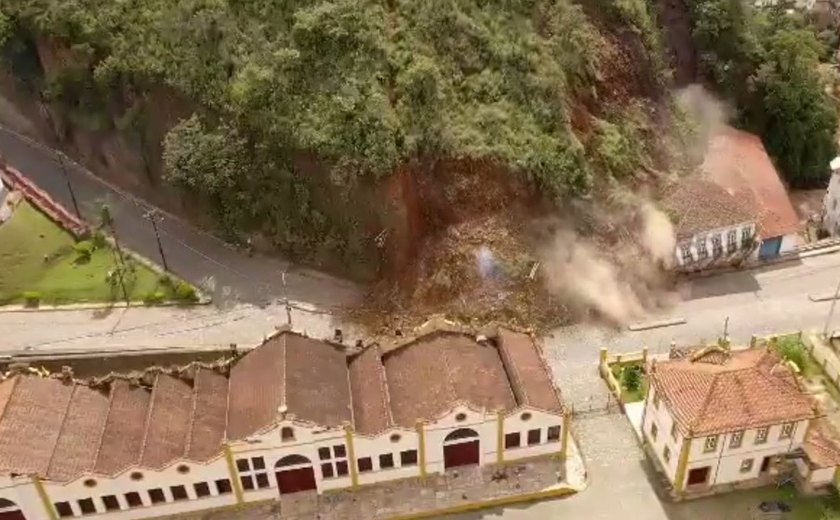 Vídeo: Deslizamento de terra em Ouro Preto, Minas Gerais, atinge casarão histórico