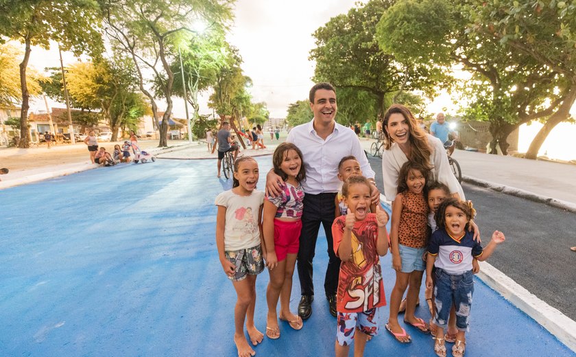 Prefeito JHC visita Rua Aberta na orla lagunar e destaca mudança histórica no Vergel