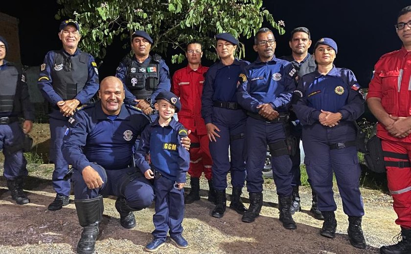 Menino de 6 anos tem festa inspirada na Guarda Municipal de União dos Palmares