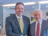 Agora é oficial: Arthur Lira entra na base de apoio a Lula