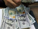 Dólar fecha em queda de quase 2% e volta a ficar abaixo de R$ 5,40