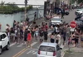 Ex-aluno de 18 anos invade escola com espada e fere professora em Suzano (SP)