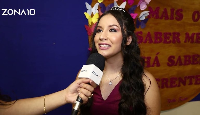 Prefeitura de Santa do Mundaú promove baile de debutantes