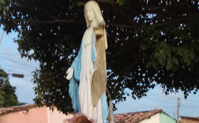 Intolerância religiosa: Imagem de Nossa Senhora das Graças é destruída por vândalos em Maceió