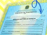 Quase 500 crianças são registradas por dia no Brasil sem o nome do pai