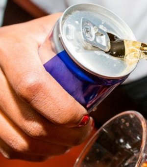 Sesau alerta sobre os riscos no consumo de energéticos misturados com bebidas alcoólicas