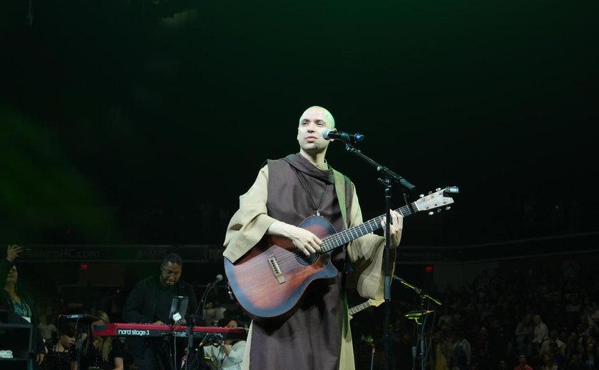 Frei Gilson é confirmado para grande evento religioso em Maceió em 2027