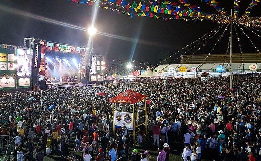 Recife estuda realizar festa de São João fora de época