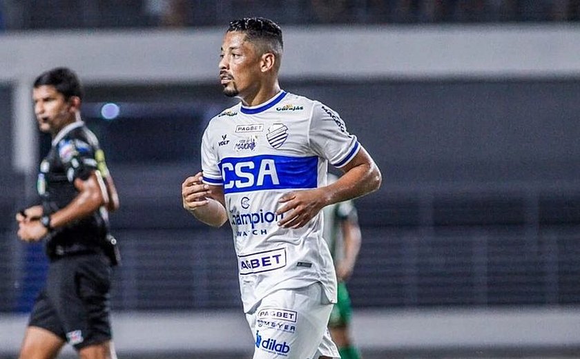 Jogador do CSA denuncia ter sido vítima de injúria racial na Série C: 'Vai logo, macaco!'