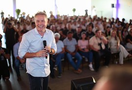 Renan Filho destaca avanço da ponte de Penedo e prevê mudança econômica no Sul de Alagoas