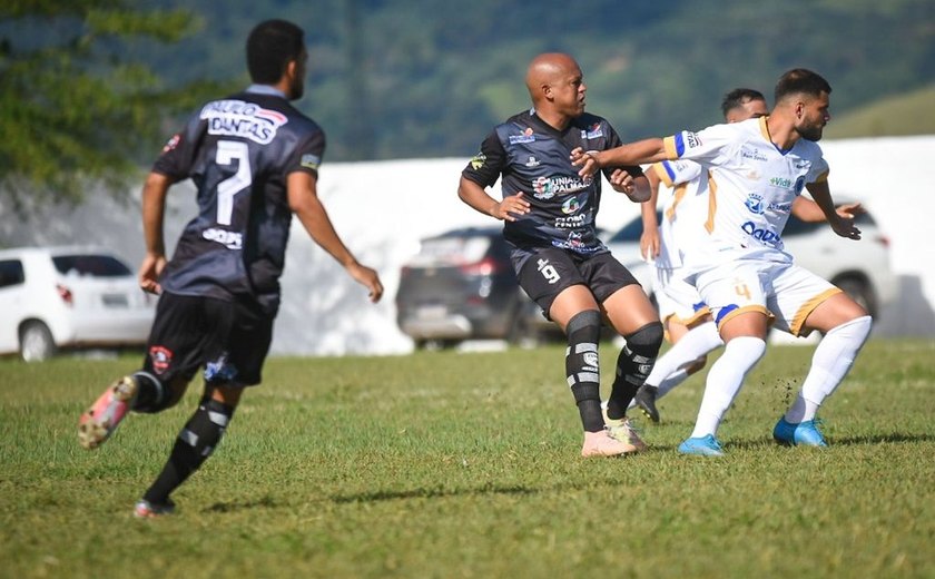 Em jogo quente, Zumbi e Cruzeiro ficam no 0 a 0 em União dos Palmares