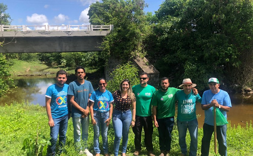 Prefeitura de Palmeira dos Índios realiza plantio de 200 mudas nativas em parceria com o Instituto do Meio Ambiente