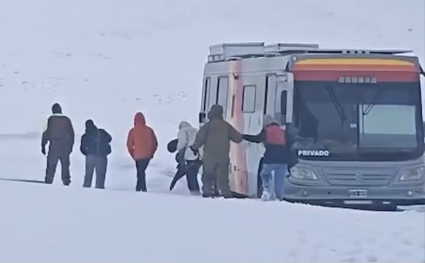 Brasileiros são resgatados após nevasca no Chile