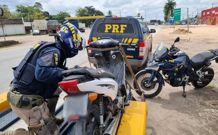 Adolescente de 15 anos é detido pela PRF com veículo adulterado