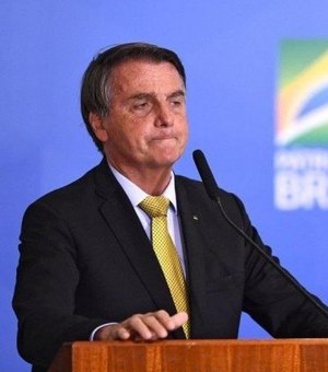 Bolsonaro quer discutir preço dos combustíveis na volta ao Brasil