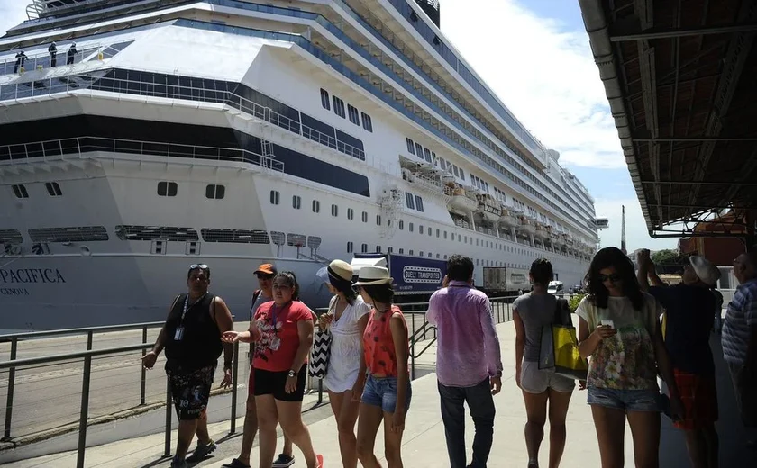 Cruzeiros marítimos estão autorizados a partir de 1° de novembro; Maceió tem previsão para três