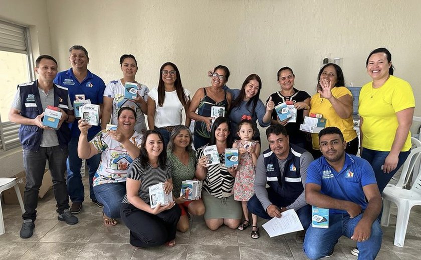 Secretaria Municipal de Saúde de Ibateguara realiza a entrega de equipamentos para os agentes de saúde