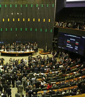 O que você acha do voto impresso? Vejamos a opinião de alguns deputados federais alagoanos