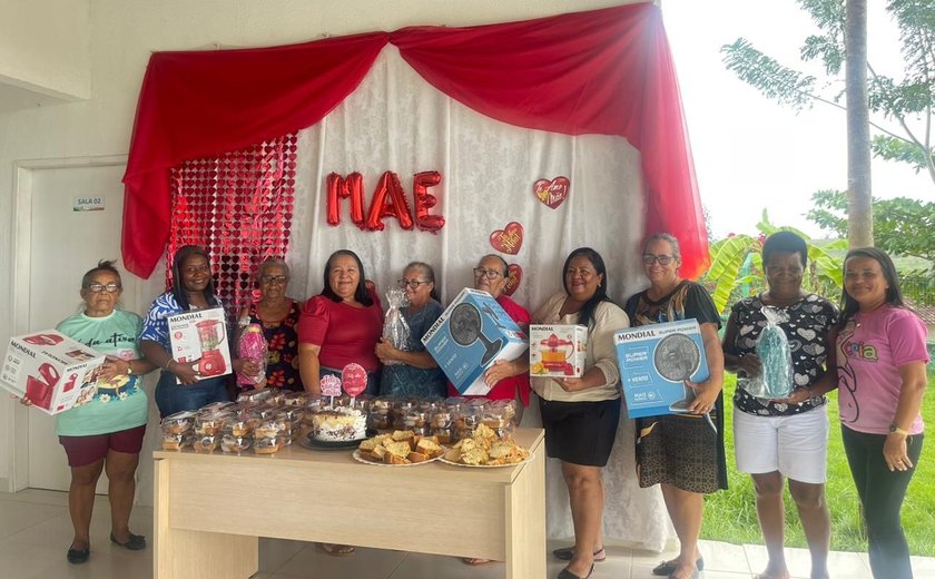 Em Branquinha, Assistência Social celebra Dia das Mães